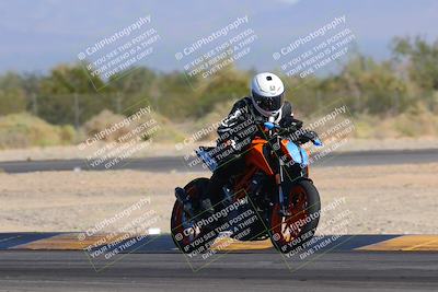 media/Nov-06-2023-Moto Forza (Mon) [[ce023d0744]]/4-Beginner Group/Session 3 (Turn 2)/
